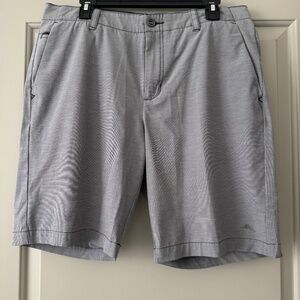 Mens Tommy Bahama Gray Charcoal Sports Shorts, Size 34